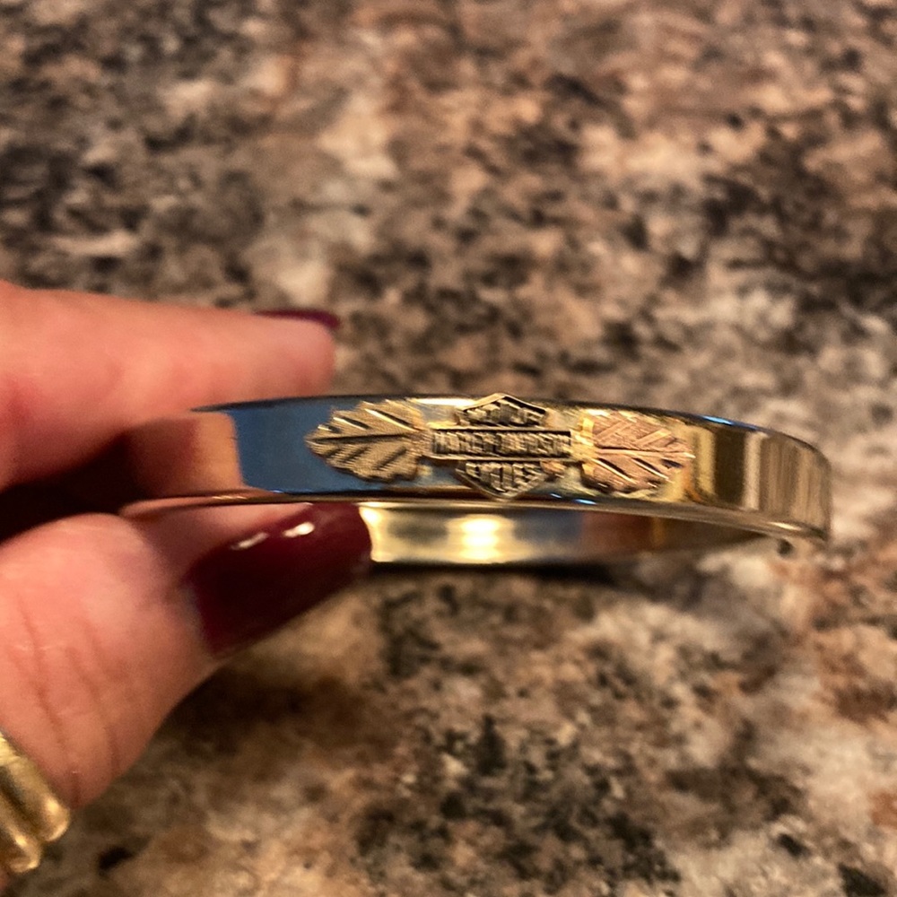 Harley Davidson black hills gold bracelet